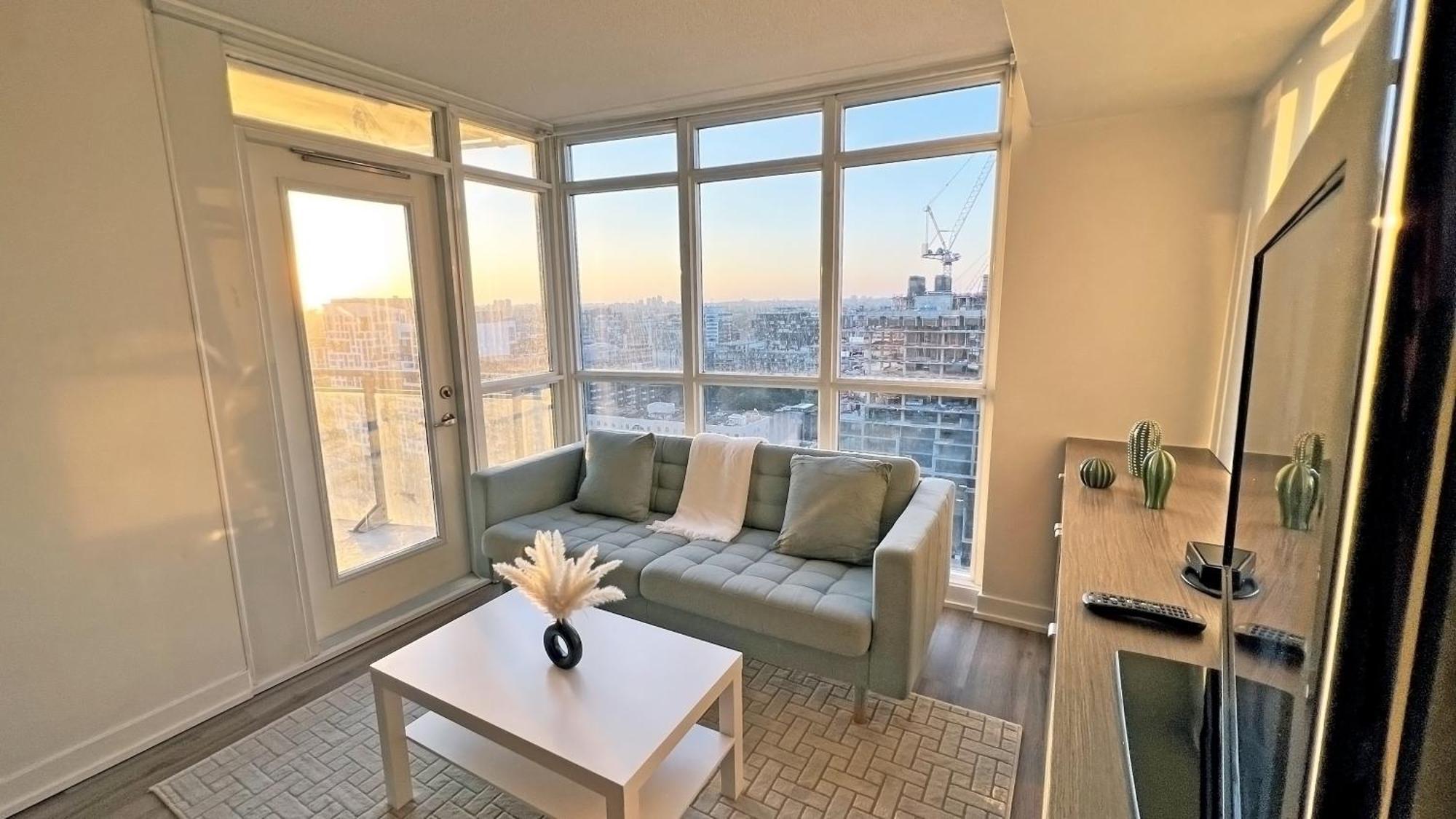 Stunning Luxurious Lakeview Condo By Cn Tower Τορόντο Εξωτερικό φωτογραφία